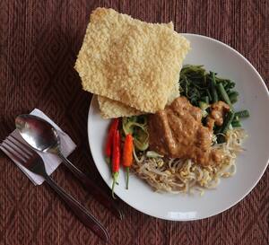 Rujak Cingur Bu Tri Bekasi Selatan Bekasi